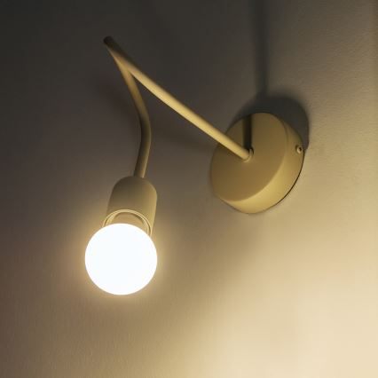 Sienas lampa OXFORD 1xE27/15W/230V krēmkrāsā