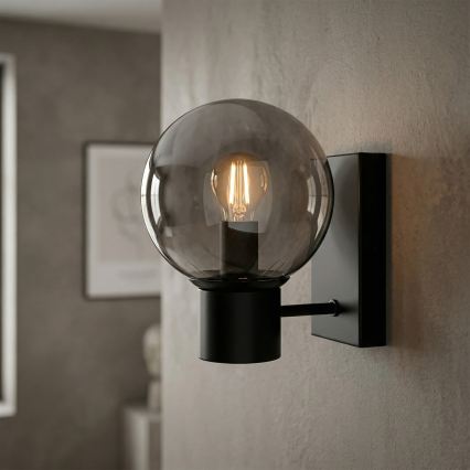 Sienas lampa SFERIO 1xE14/5W/230V melna/dūmakaina melna