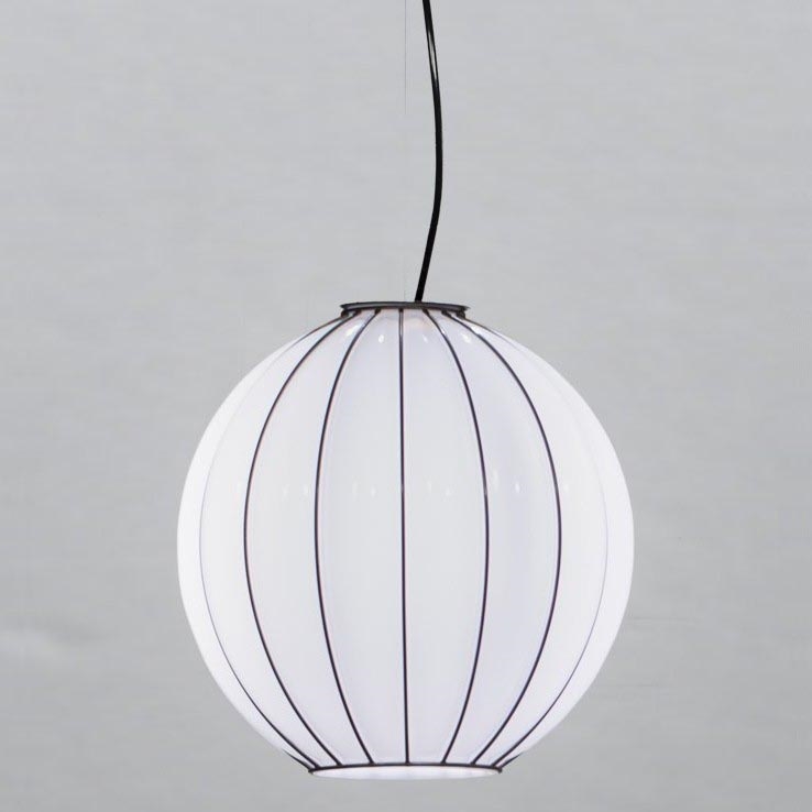 SIRU - Lustra ar auklu SFERA 1xE27/60W/230V d. 32 cm melna/balta Venēcijas stikls
