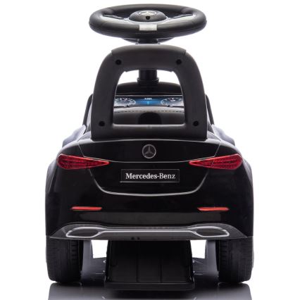 Skrejritenis Mercedes C-Class 2xAA melna