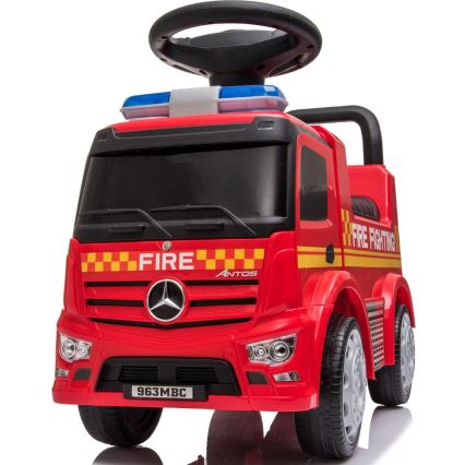Skrejritenis Mercedes Ugunsdzēsēju automašīna 2xAA sarkana