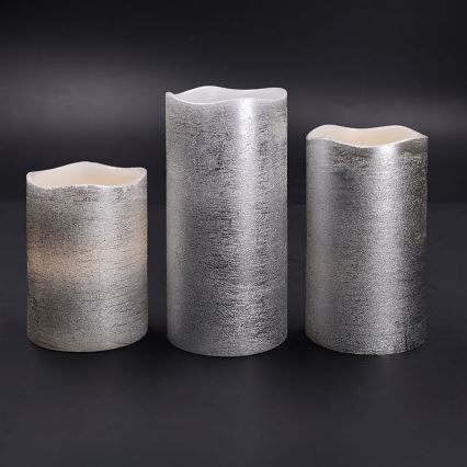 Komplekts 3x LED sveces — darbināmas ar 3xAAA, silti baltas