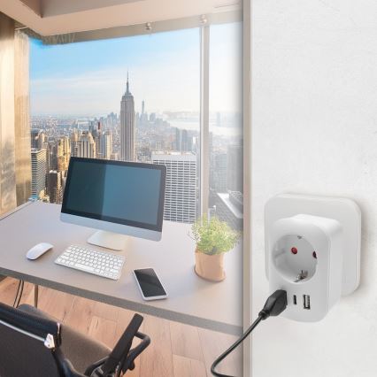 Ceļojumu adapteris ASV 230V 2x USB-A + 1x USB-C
