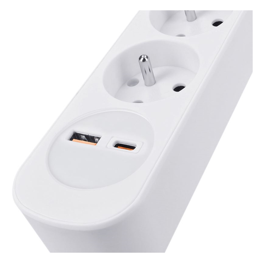 Pagarinājuma kabelis ar slēdzi, 3 kontaktligzdām un USB A+C portiem, 3 m