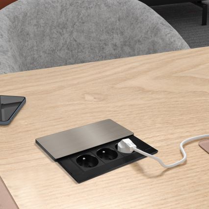 Iebūvējamā kontaktligzda 3Z