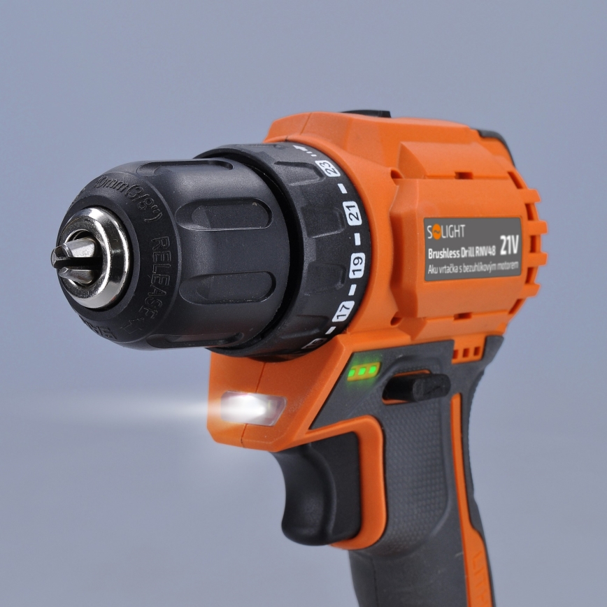 Akumulatora triecienurbjmašīna 2x2000mAh 21V