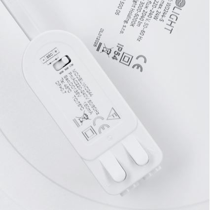 LED virsmas/iebūvējamais griestu panelis 2in1 24W/230V 3000/4000/6000K Ø 30 cm IP54 sudraba