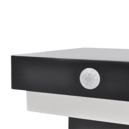 LED Saules enerģijas sienas lampa ar kustības un krēslas sensoru PALERMO LED/5W/2000 mAh IP54 melna
