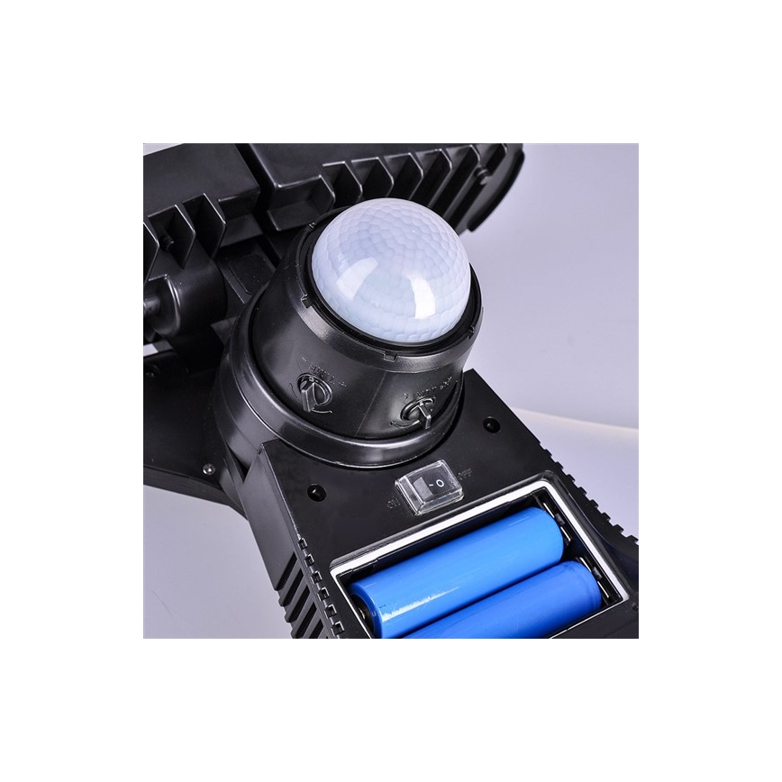 LED Saules enerģijas prožektors ar sensoru 2000mAh LED/8W/3,7V IP44