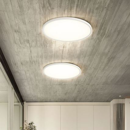 LED aptumšojams griestu virsmas/piekaramais gaismeklis LED/50W/230V 3000-6500K + tālvadības pults