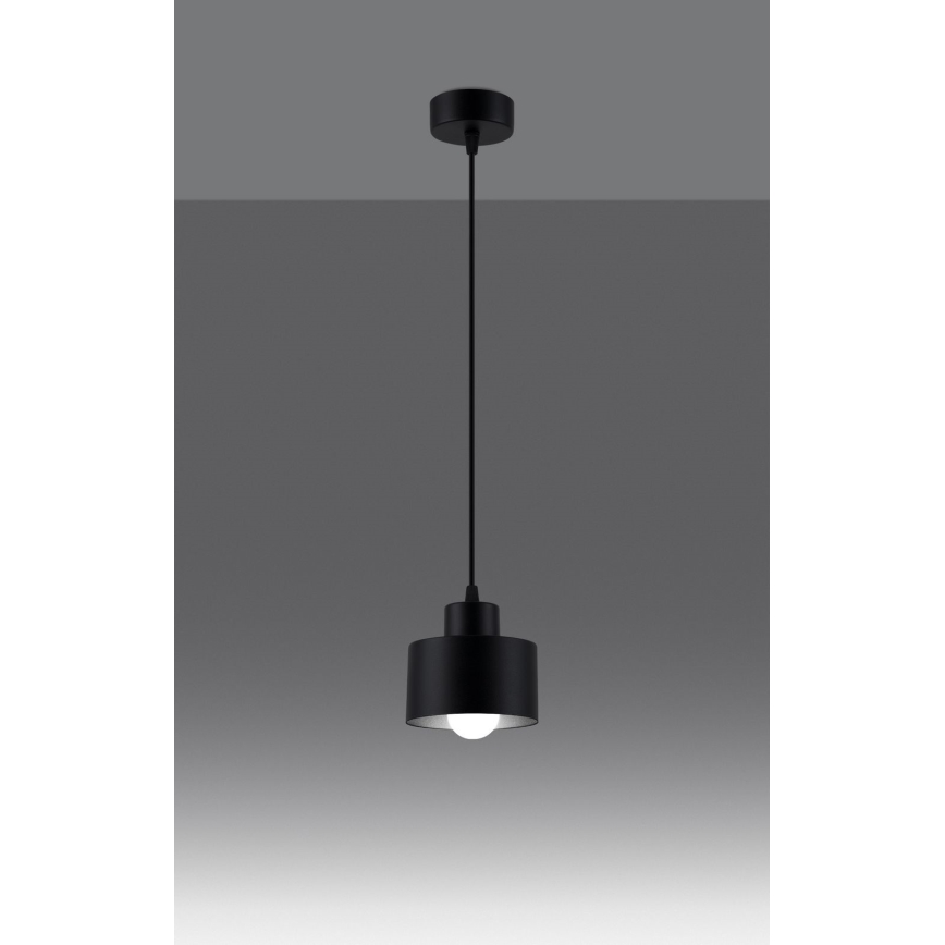 Lustra ar auklu SAVAR 1xE27/60W/230V melna