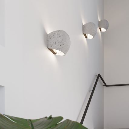 Sienas gaismeklis GLOBE 2xG9/8W/230V betons/pelēks