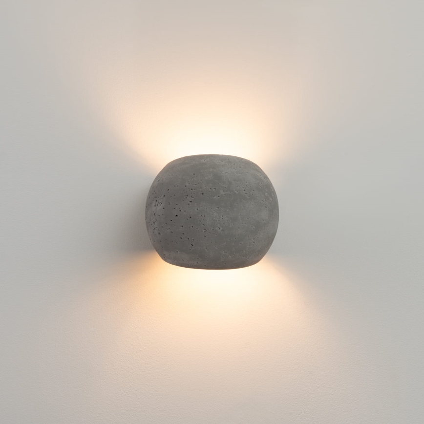 Sienas gaismeklis GLOBE 2xG9/8W/230V betons/pelēks