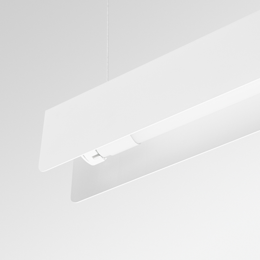 LED Lustra ar auklu SPARK 1xG13/8,5W/230V balta