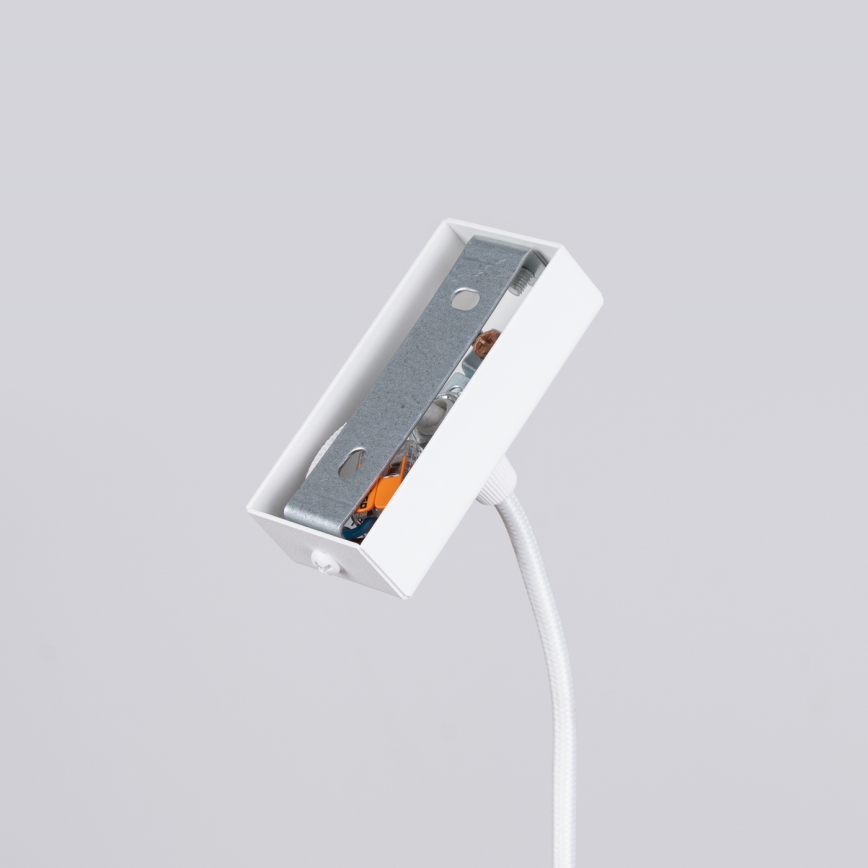 LED Lustra ar auklu SPARK 1xG13/8,5W/230V balta