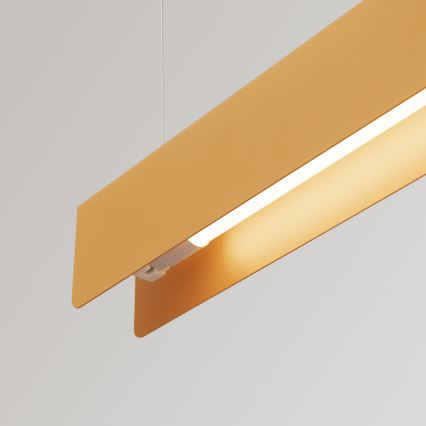 LED Lustra ar auklu SPARK 1xG13/8,5W/230V zelta