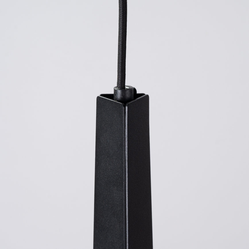 Lustra ar auklu PRYSM 1xG9/8W/230V melna