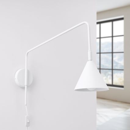Sienas lampa NOX 1xE14/10W/230V balta