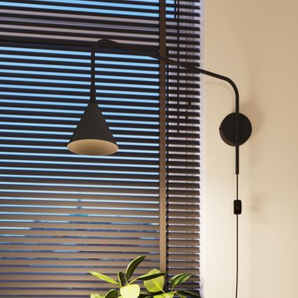 Sienas lampa NOX 1xE14/10W/230V melna