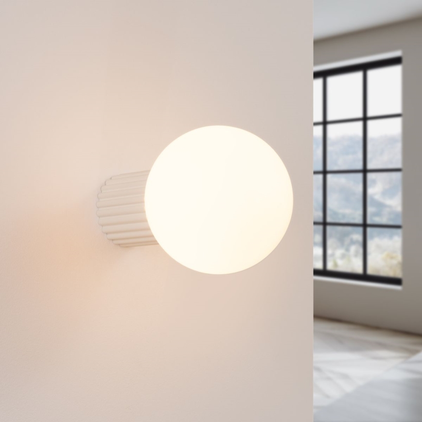 Vannas istabas sienas lampa HALO 1xG9/8W/230V d. 12 cm IP44 krēmkrāsa