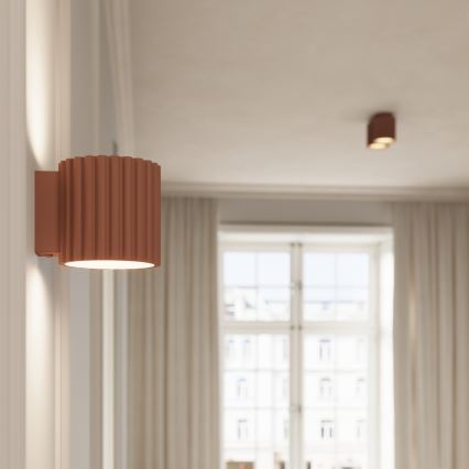Virziena gaismeklis AURA 2xGU10/10W/230V brūns