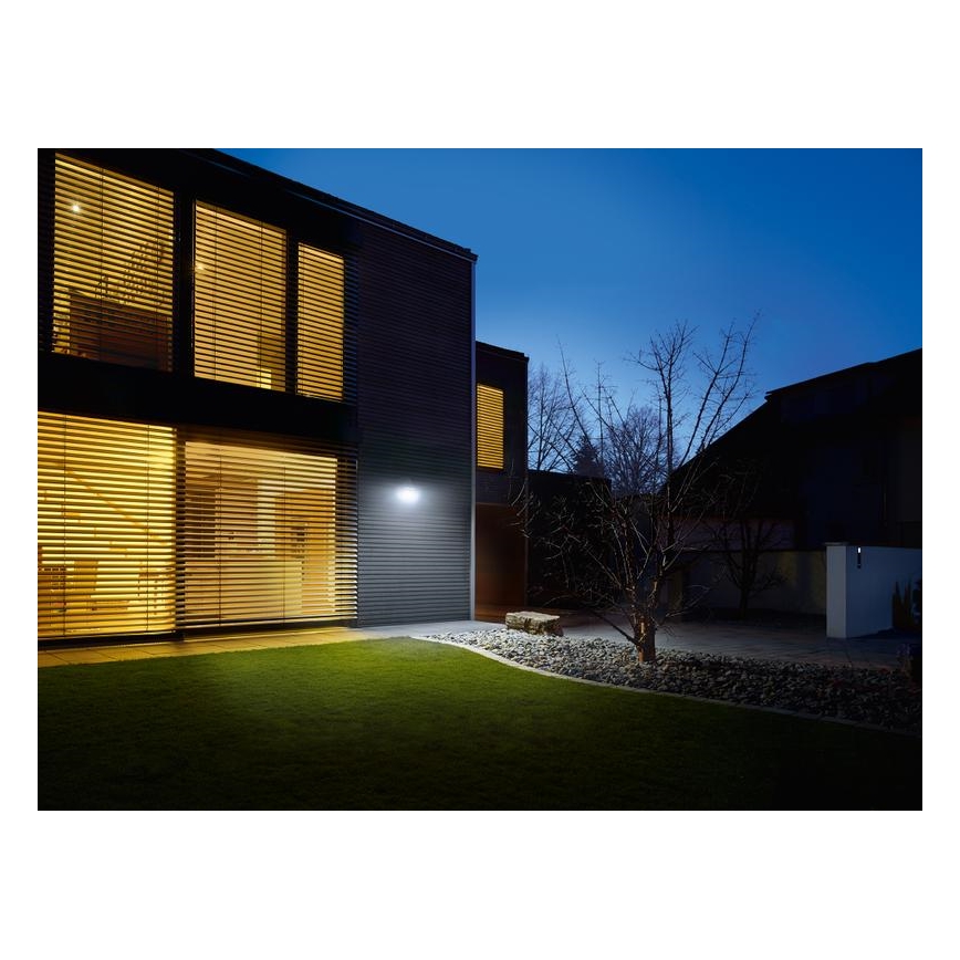 STEINEL 671006 - Saules enerģijas sensors LED-Prožektors XSolar L-S 0,5W/LED balta IP44 2500 mAh