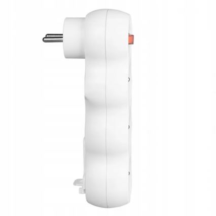 Strāvas sadalītājs ar slēdzi, 3 kontaktligzdas