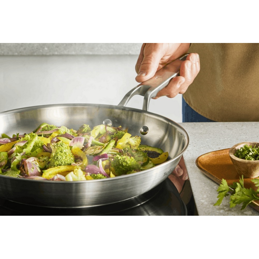 Tefal - panna EXTREME 28 cm, nerūsējošā tērauda