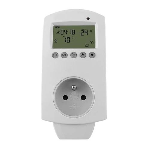 Termostats ar 230V kontaktligzdu, Wi‑Fi (Tuya)