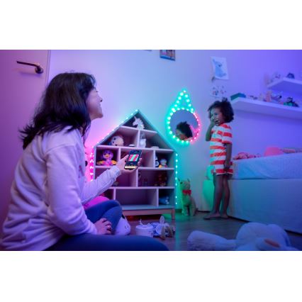 Twinkly - LED RGB ar regulējamu spilgtumu Ziemassvētku gaismas virtene CANDIES 200 LED 14 m USB Wi-Fi