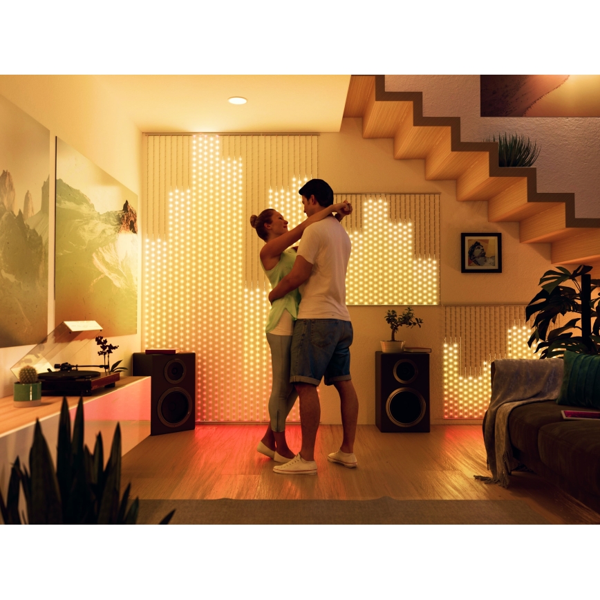 Twinkly - LED RGB Aptumšojama Ziemassvētku aizkars MATRIX 480xLED 1x1 m Wi-Fi