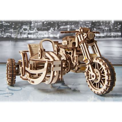 Ugears - 3D koka mehāniskā puzle Scrambler motocikls ar blakusvāģi