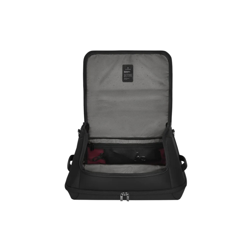 Victorinox - ceļojuma soma Crosslight Duffel 37 l melna