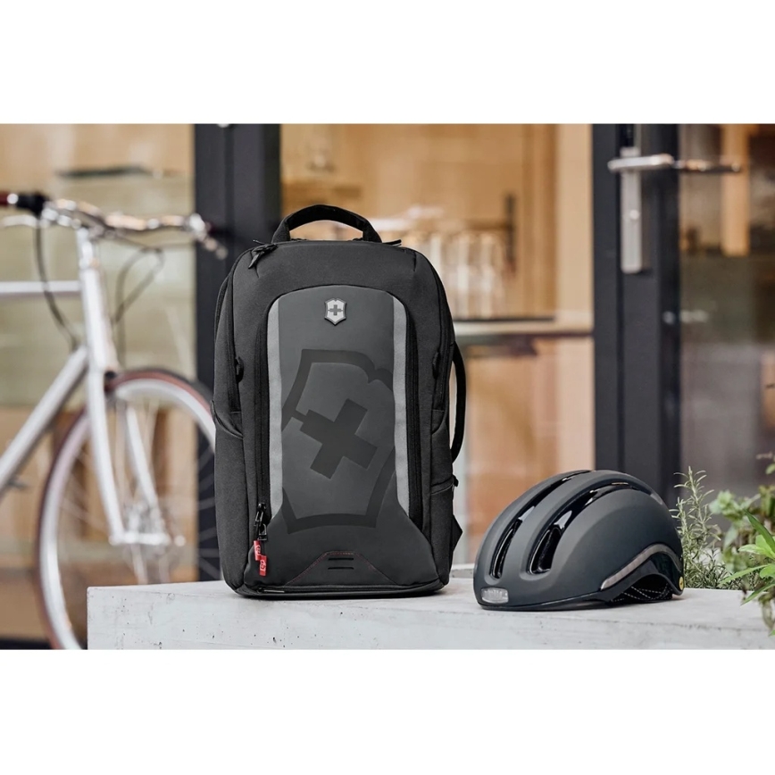 Victorinox - Mugursoma 15 klēpjdatoram Touring 2.0 Commuter 21 l melna
