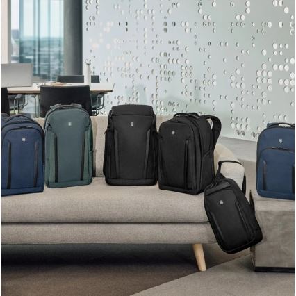 Victorinox - Portatīvā datora mugursoma 15" Altmont Professional Essential 24 l tumši zila