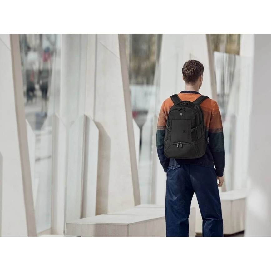 Victorinox - Portatīvā datora mugursoma 16" Deluxe Vx Sport EVO 28 l melna