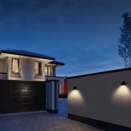 Viking - regulējamais LED saules sienas gaismeklis ar sensoru LED/2W/3,7V IP54 4000K 2000 mAh