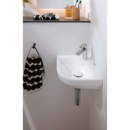 Villeroy & Boch 43714601 - Stūra piekaramā izlietne SUBWAY 3.0 32x32 cm keramika/balta