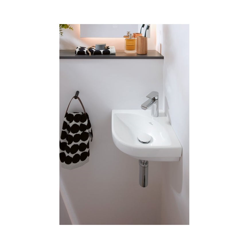 Villeroy & Boch 43714601 - Stūra piekaramā izlietne SUBWAY 3.0 32x32 cm keramika/balta