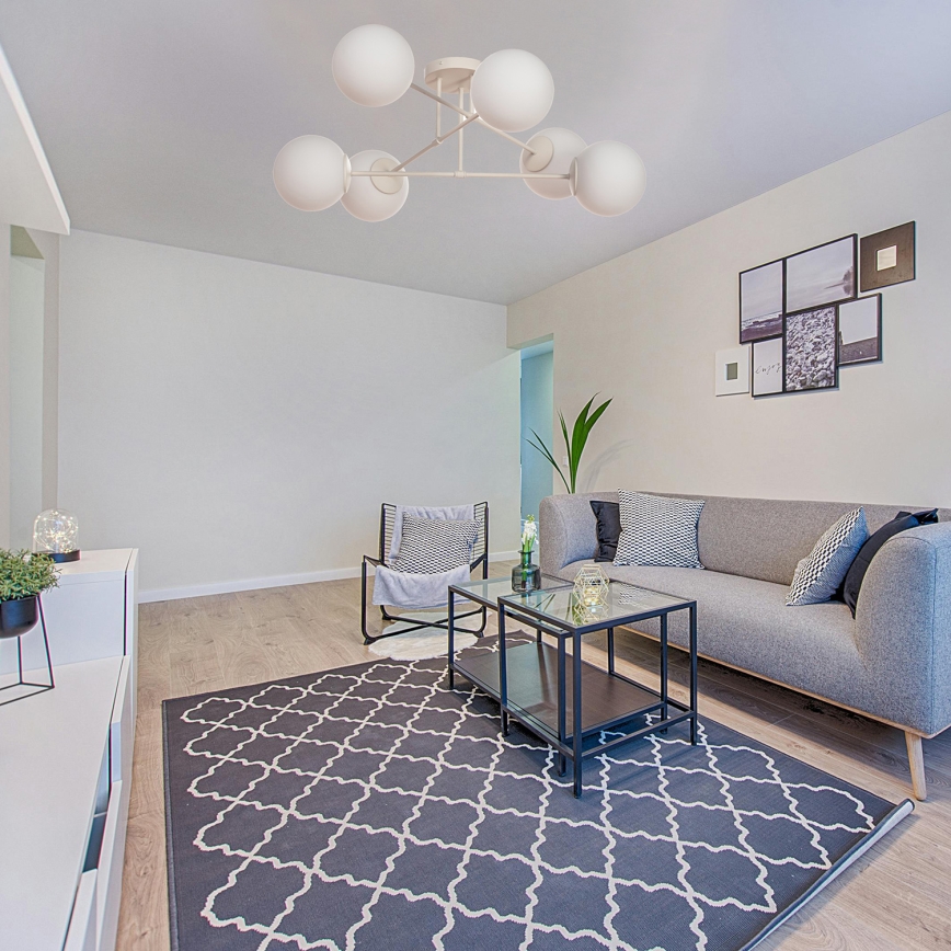 Virspusēji montēta griestu lampa MOON 6xE27/15W/230V krēmkrāsā