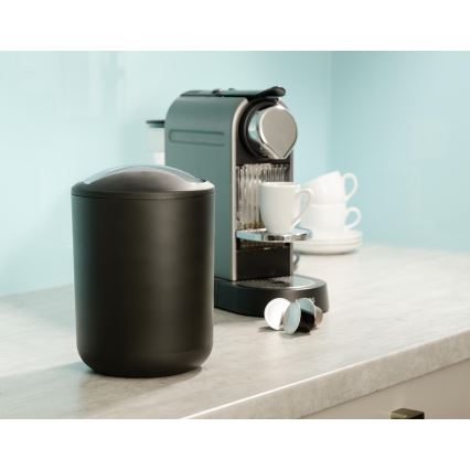 WENKO 21211100 - Atkritumu tvertne BRASIL 14x21 cm melna/spīdīgs hroms