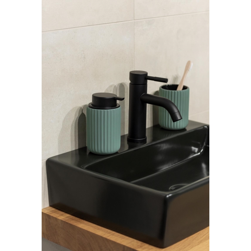 WENKO 24807100 - Šķidro ziepju dozators BELLUNO 8x13,5 cm zaļš/melns