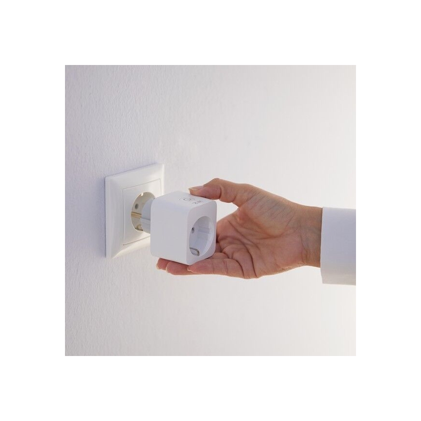 WiZ - Viedā kontaktligzda E 2300W + jaudas mērītājs Wi-Fi