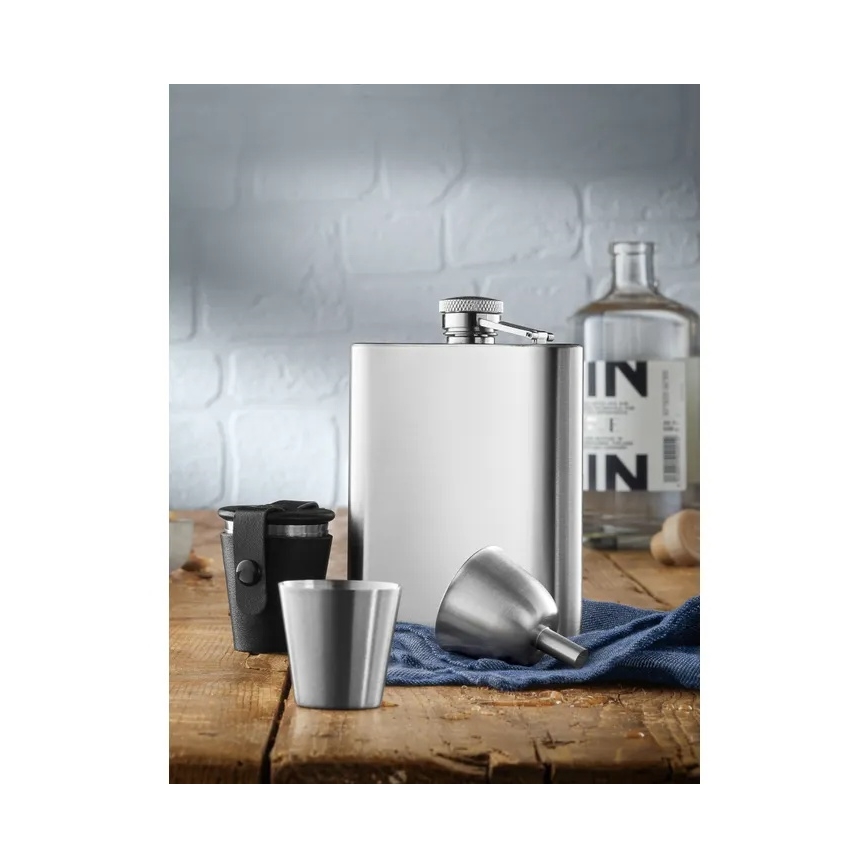 WMF - MANHATTAN kabatas flakona un šotu glāžu komplekts, 6 gab.