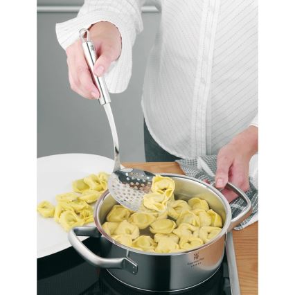 WMF PROFI PLUS nerūsējošā tērauda piena putotājs