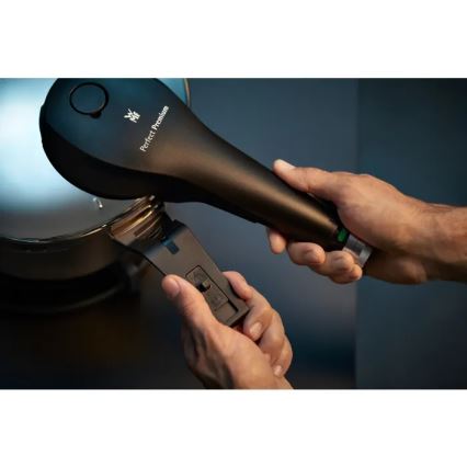 WMF - Spiediena katlu komplekts 4,5 l + 3 l PERFECT PREMIUM