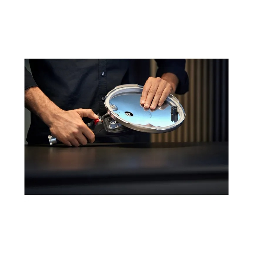 WMF - spiedkatlu komplekts 6,5 l + 3 l PERFECT PREMIUM