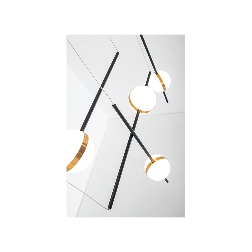 Zambelis 2001 - LED Lustra ar auklu LED/38W/230V