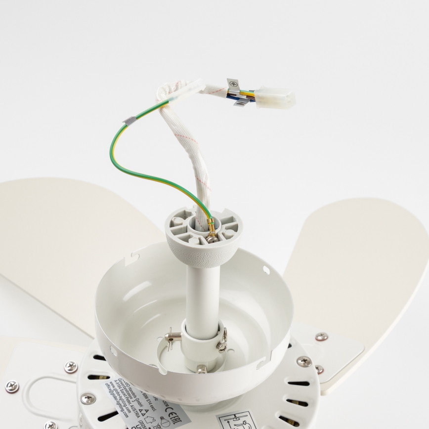 ZEVENTI - Griestu ventilators FAMARA 1xE14/60W/230V balta