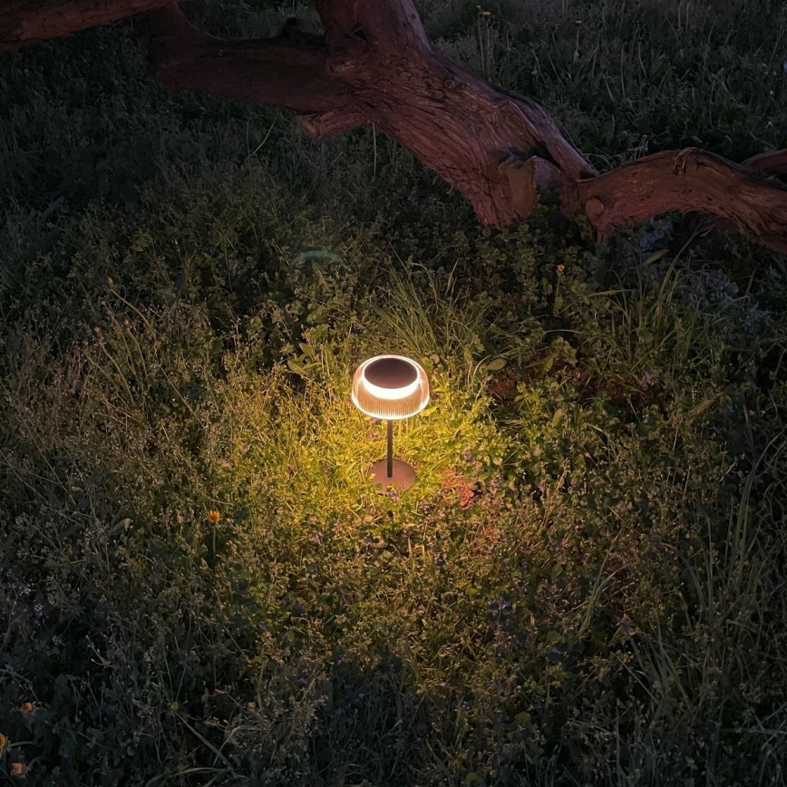 Zuma Line - LED Aptumšojama saules enerģijas uzlādējams galda lampa LED/2,5W/2000 mAh IP44 melna